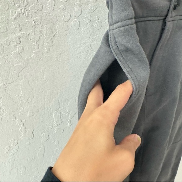 Urban Outfitters Gray Sweatpants Trousers Elastic Waist XS - Picture 3 of 8